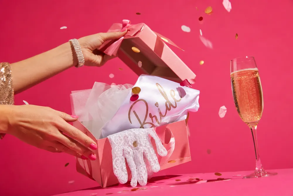 Regalo addio al nubilato: 8 idee per la futura sposa