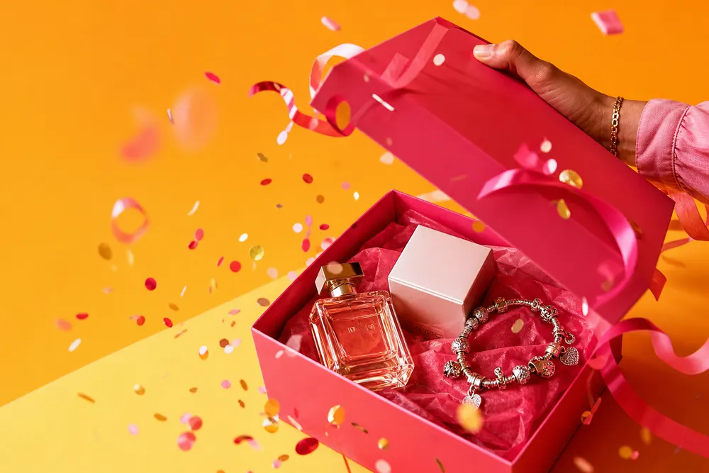 Regali di lusso per la festa della donna: 6 idee