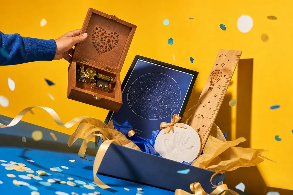 Regalo nascita originale: 8 idee diverse dal solito